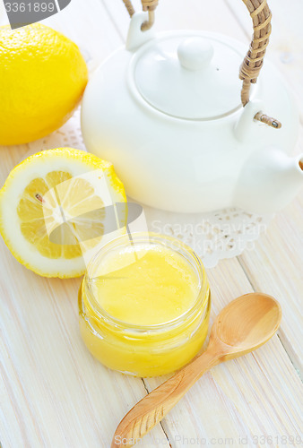 Image of honey and lemons