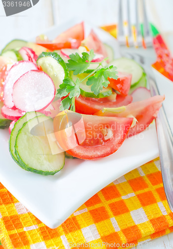 Image of fresh salad