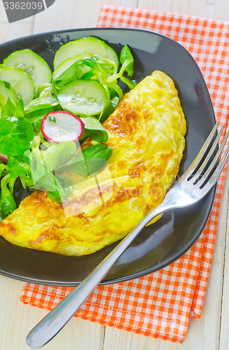 Image of omelette with salad