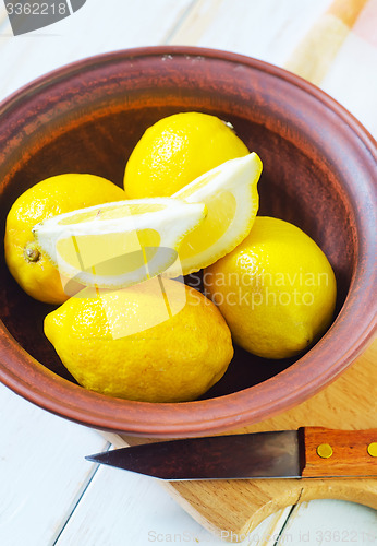 Image of lemons