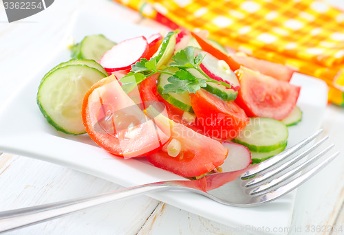 Image of fresh salad