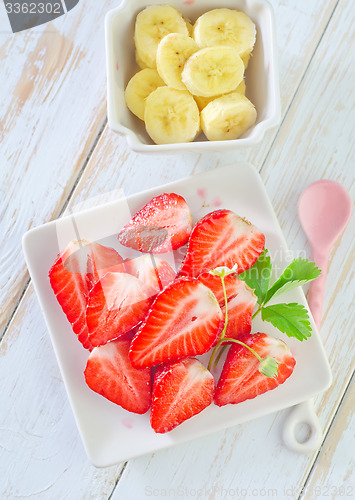 Image of strawberry and banana