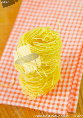 Image of raw pasta 