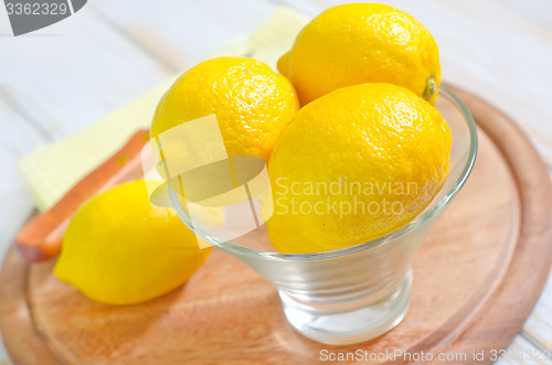 Image of fresh lemons