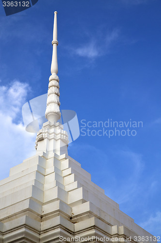 Image of asia    in  bangkok sunny  temple       sky      and  colors rel