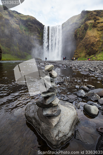 Image of Icelandic waterfall