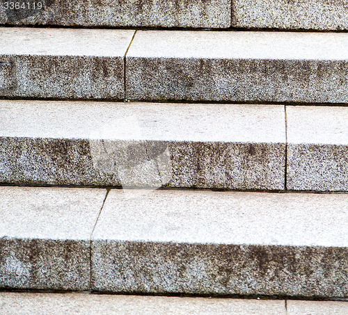 Image of in london  monument old steps and marble ancien line 