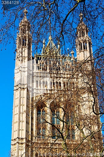 Image of in london old    parliament     structure and sky