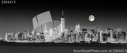 Image of New York City Manhattan downtown skyline