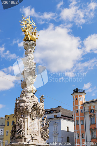 Image of Hole Trinity Column Linz