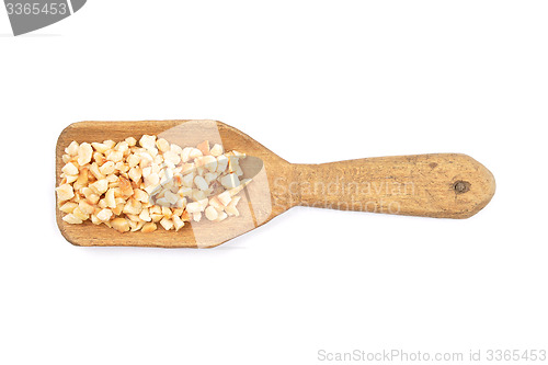 Image of Minced hazelnuts on shovel