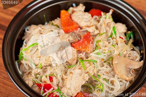 Image of noodles with chicken