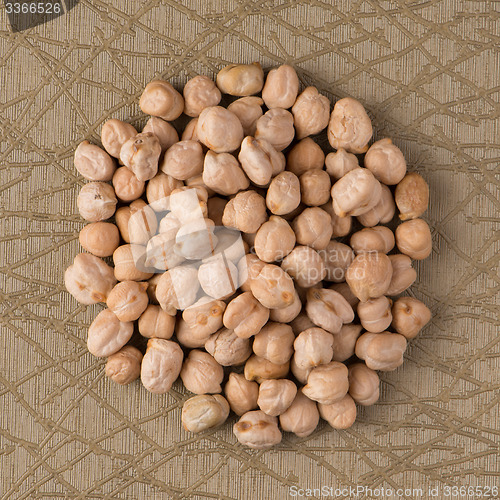 Image of Circle of chickpeas