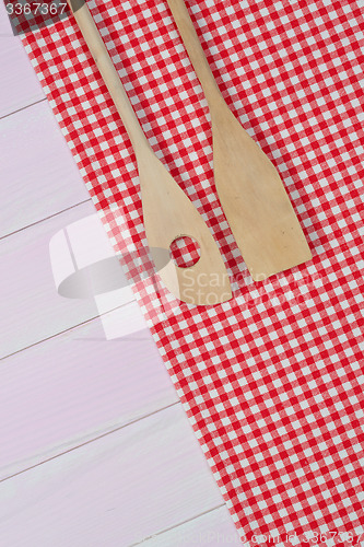 Image of Kitchenware on red towel