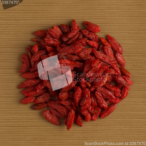 Image of Circle of dry red goji berries