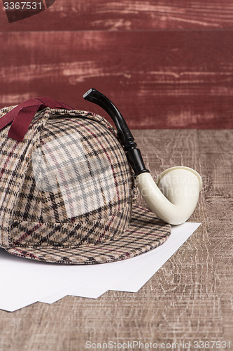 Image of Sherlock Hat and Tobacco pipe