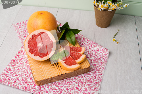 Image of Ripe grapefruit