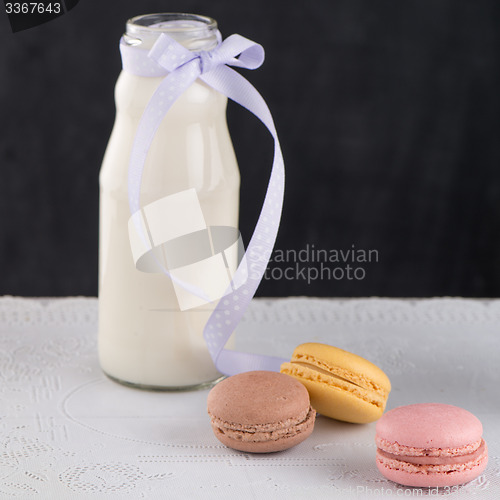 Image of Classic Macarons