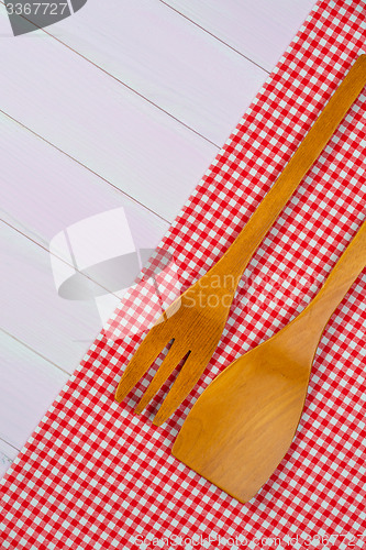 Image of Kitchenware on red towel