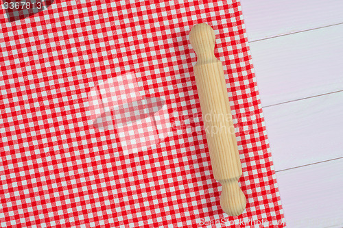 Image of Kitchenware on red towel