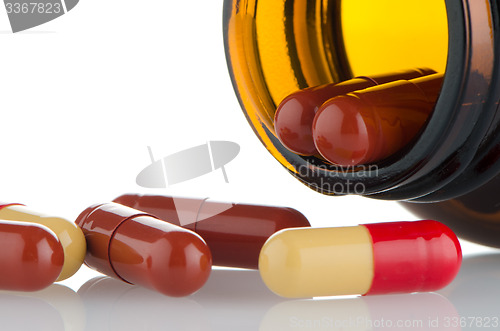 Image of Pills from bottle