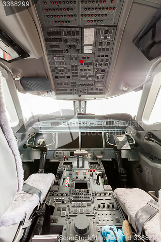 Image of Inside view Cockpit G550