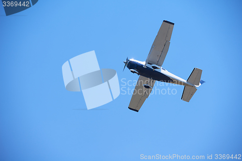 Image of small airplane