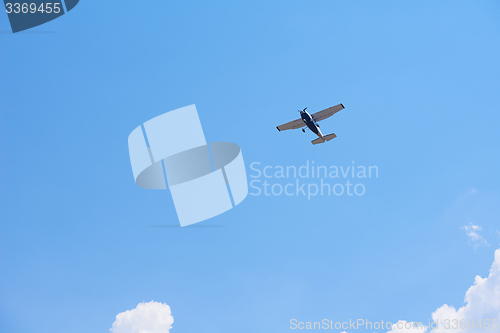 Image of small airplane