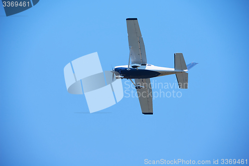 Image of small airplane