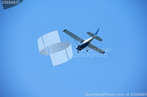 Image of small airplane