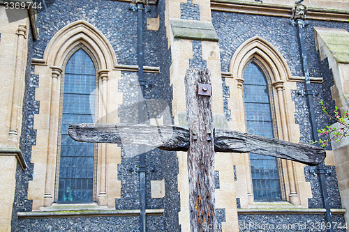 Image of door southwark  cathedral in london england old  construction an