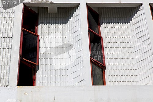 Image of thailand  bangkok   palaces  temple   abstract    in sun light