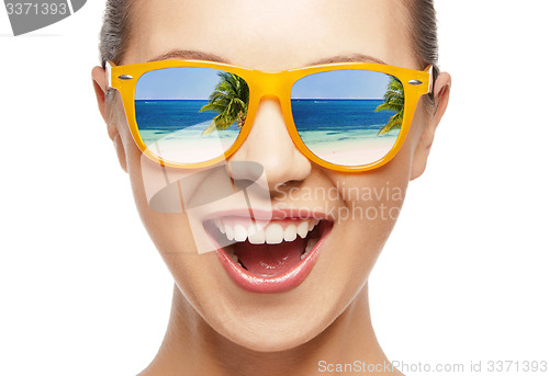 Image of amazed girl in shades