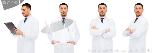 Image of doctors with clipboard