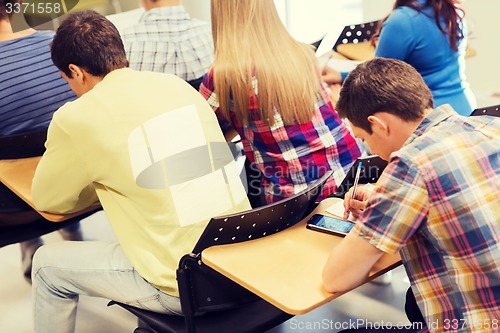 Image of group of students in classroom