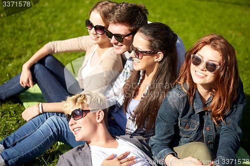 Image of group of students or teenagers hanging out