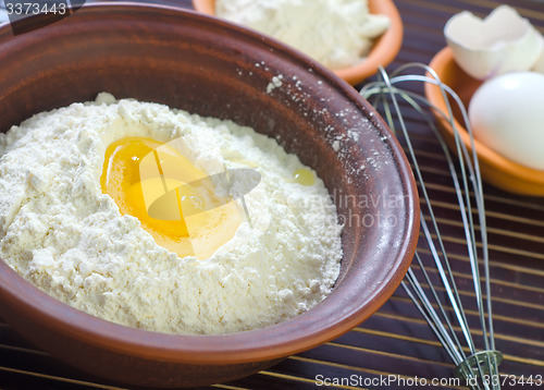 Image of flour and eggs