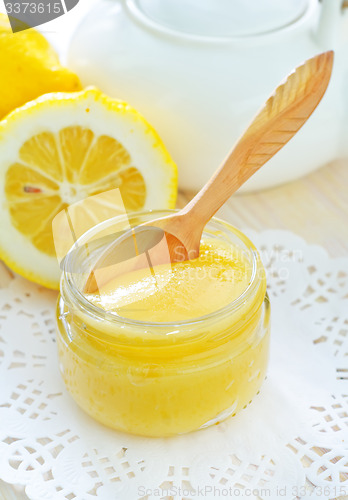 Image of honey and lemons