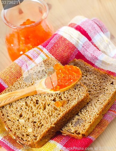 Image of bread with caviar