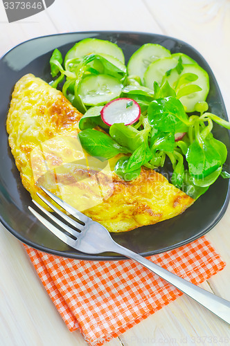 Image of omelette with salad