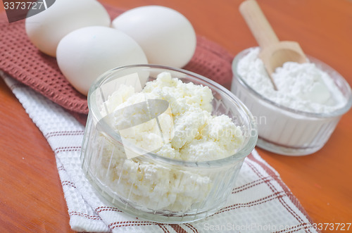 Image of cottage and eggs