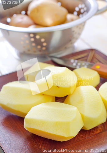 Image of raw potato