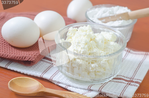 Image of cottage and eggs