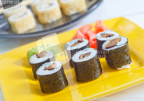 Image of sushi
