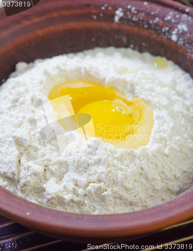 Image of flour and eggs