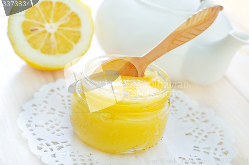 Image of honey and lemons