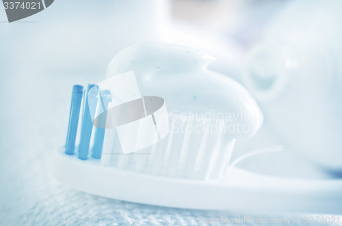 Image of toothbrush