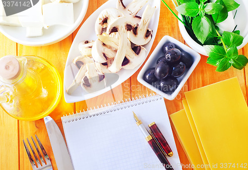 Image of ingredients for lasagna