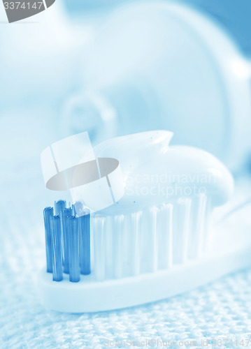 Image of toothbrush