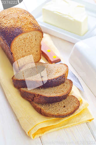 Image of butter and bread